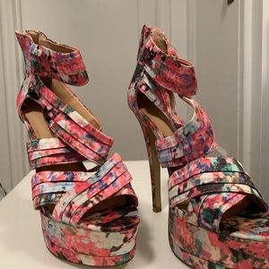 Shoe Dazzle Watercolor Floral Strappy Heels Margaret US 6.5